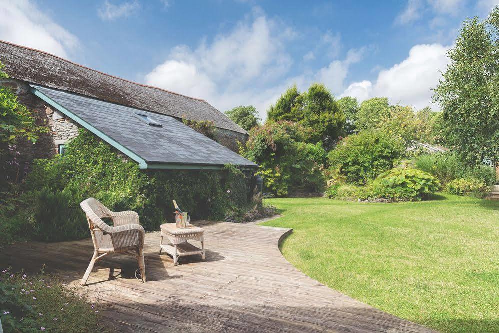 Rose & Crown Hotel Yealmpton Exterior photo